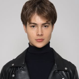 fabulorus (Ruslan Mamlay)