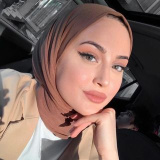 hijabi_outfiit (I N S P I R A T I O N ✨)