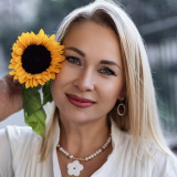 juli_kravchuk1386 (Bulgaria | Blogger Ukraine | Lifestyle | Reels)