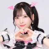 yurayura_yuuura (由良ゆら)